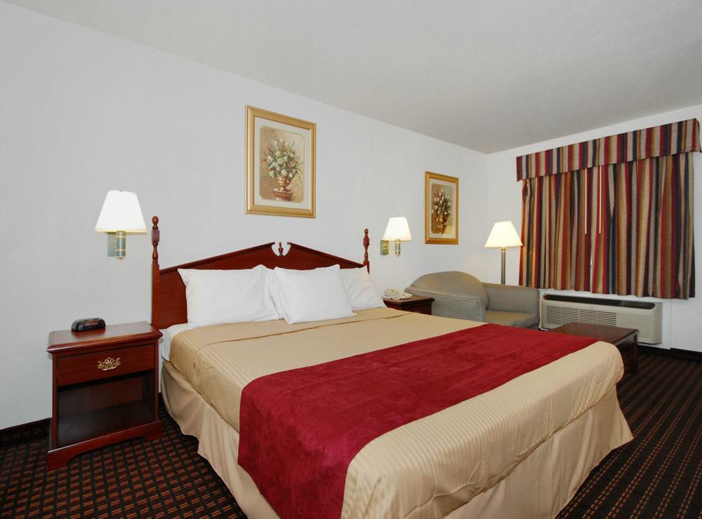 Best Western Johnson City Inn Extérieur photo