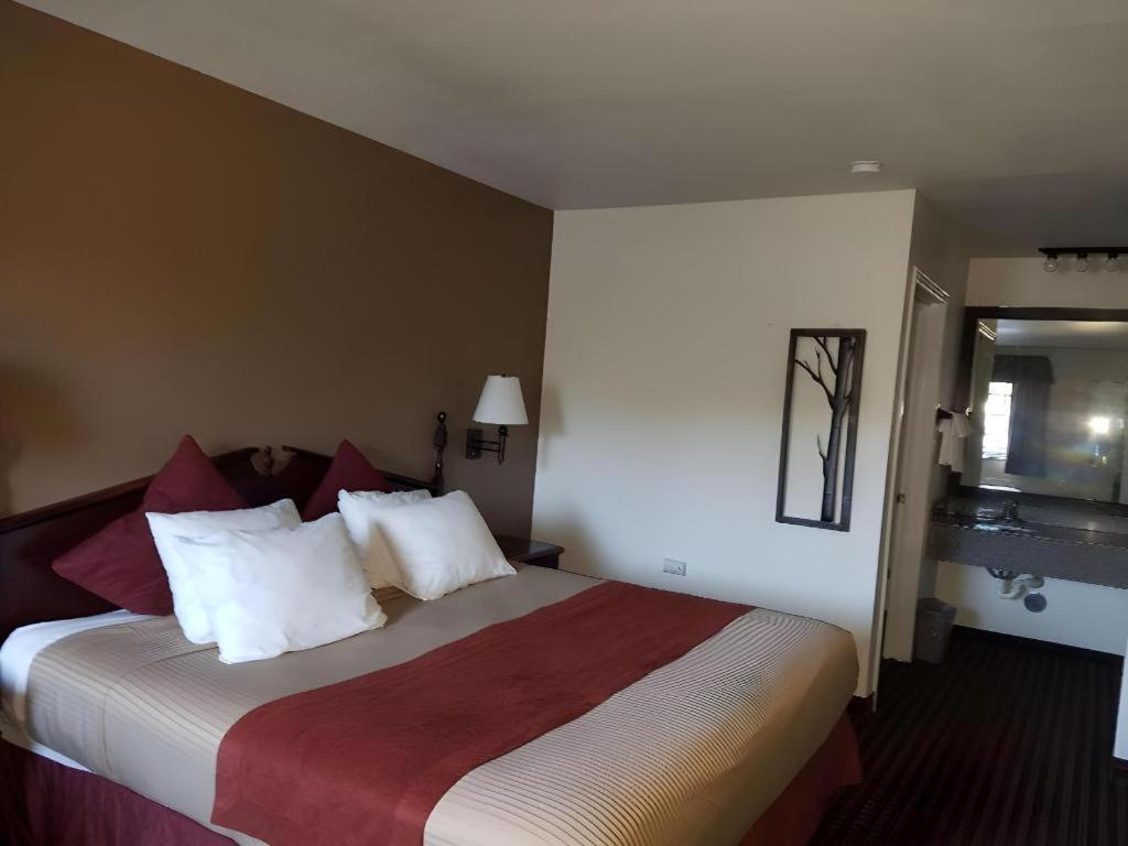 Best Western Johnson City Inn Extérieur photo