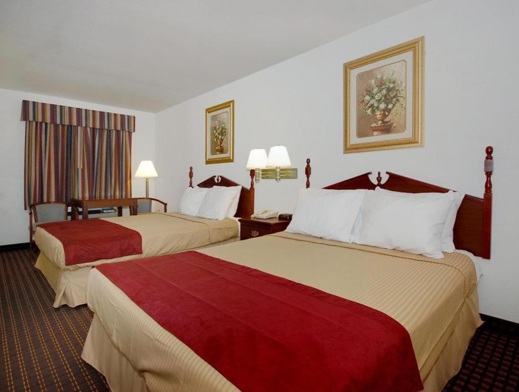 Best Western Johnson City Inn Extérieur photo