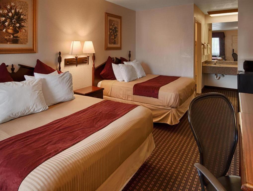 Best Western Johnson City Inn Extérieur photo
